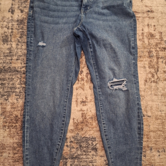 Maurices M Jean Jegging. Great Shape. Sz 14W - Picture 3 of 4